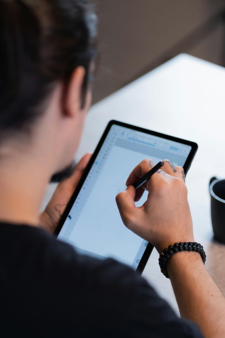 Leia mais sobre o artigo Ferramenta Miro: A Solução Digital que Revoluciona a Colaboração no Ambiente Corporativo.